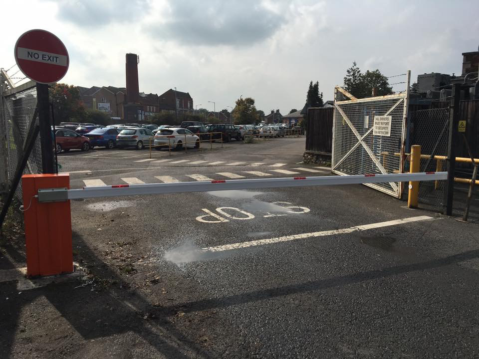 commercial automatic vehicle barrier car park